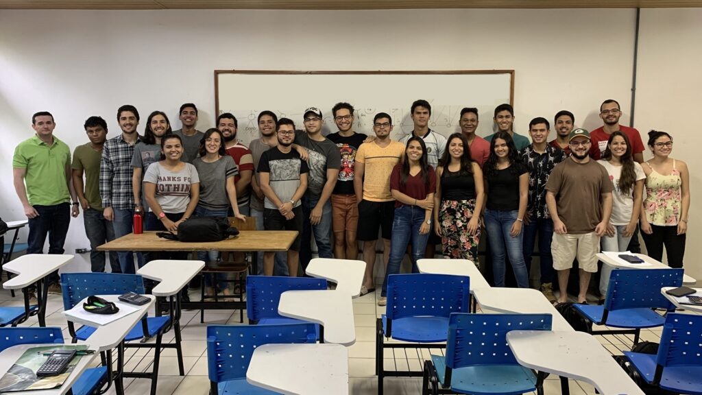 Foto da turma Concreto II - Prof. Winston Zumaeta