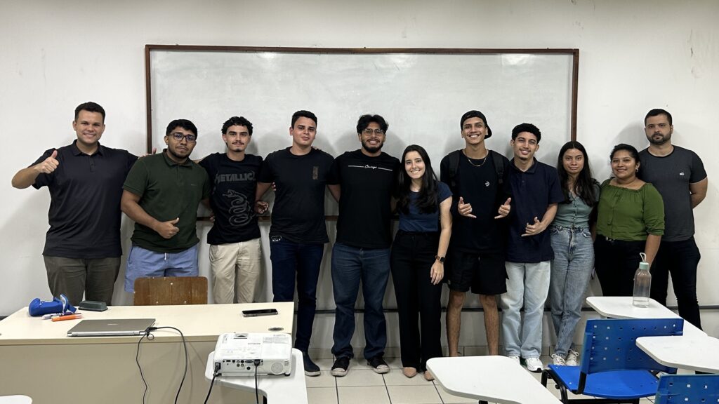 Isostática 2025-2 - Winston Zumaeta